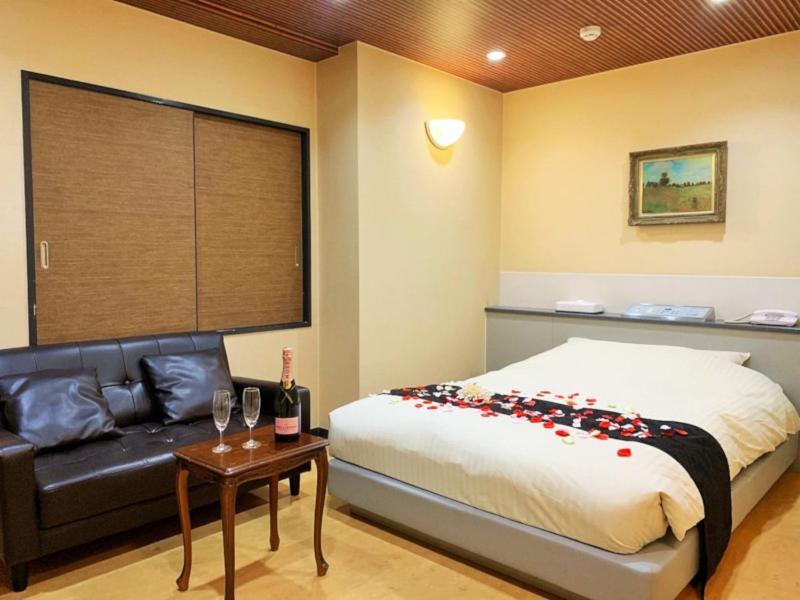 Hotel Newmie (Adults Only) Tokio Buitenkant foto
